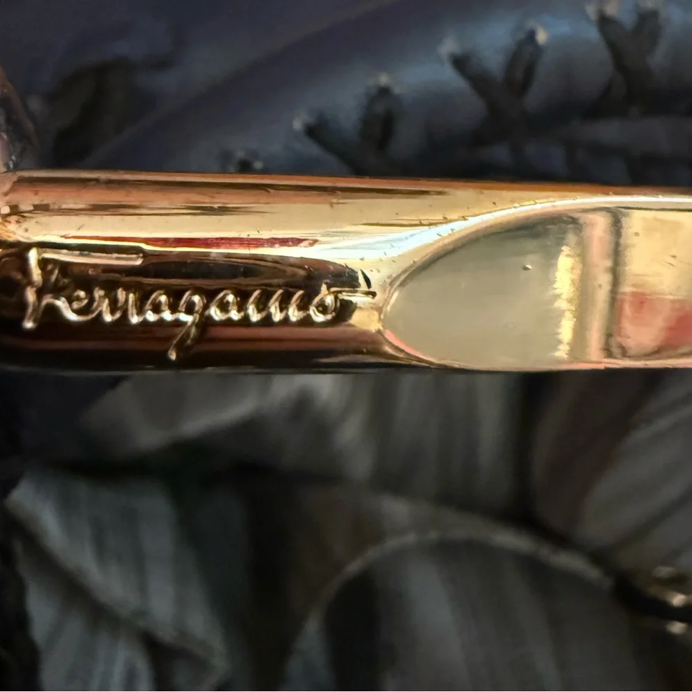 Salvatore Ferragamo Navy Gancini Braided Tote Bag VGUC - Picture 16 of 16